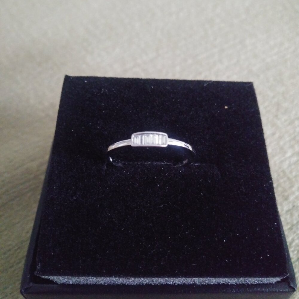 14K white Gold Channel Set Diamond Ring - Size 7